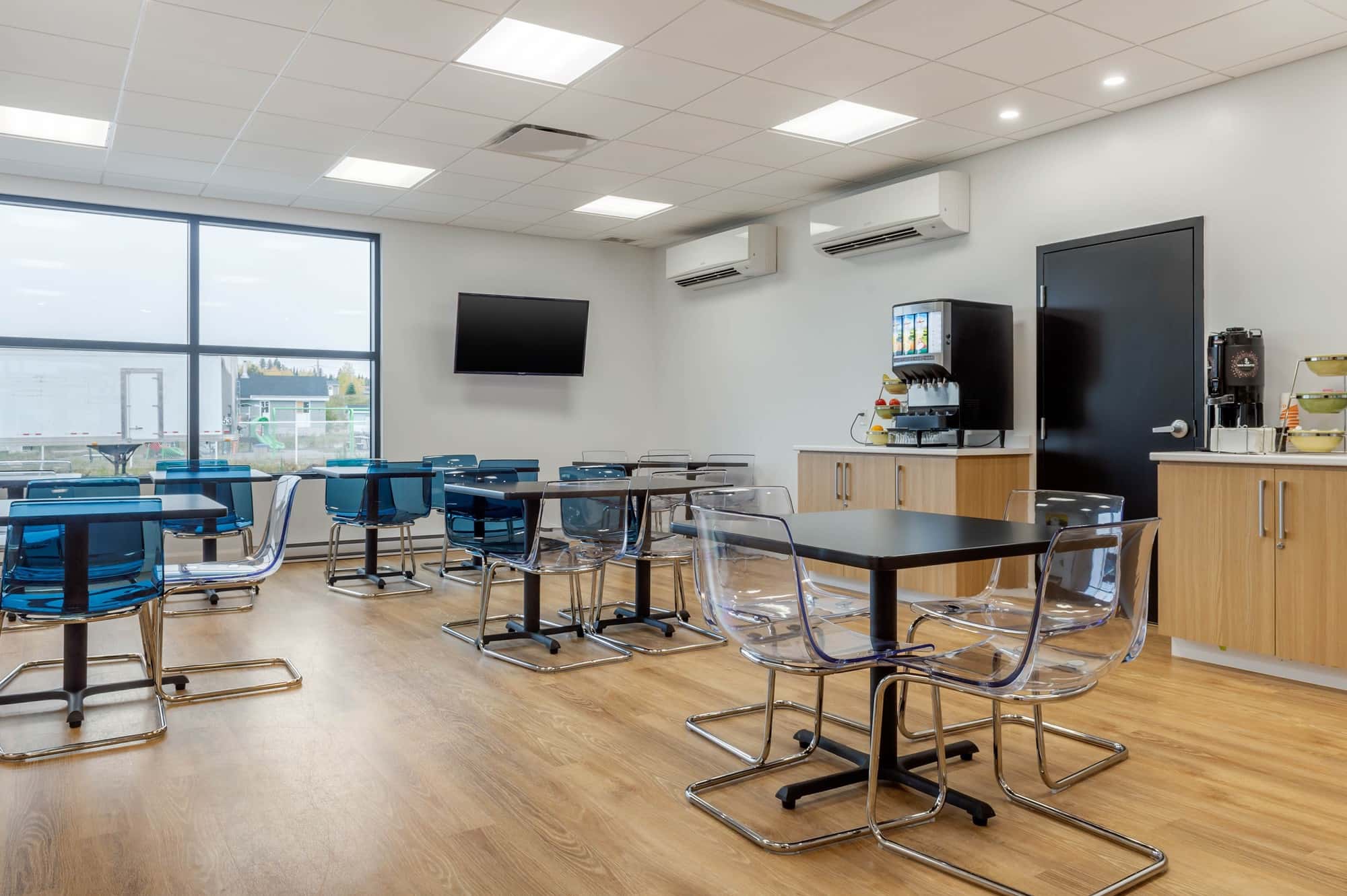 Rodeway Inn Pikogan/Amos breakfast room